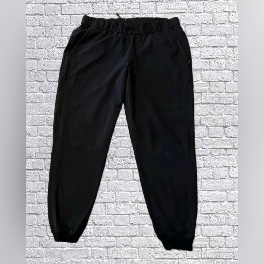 Lululemon Sporty Pants